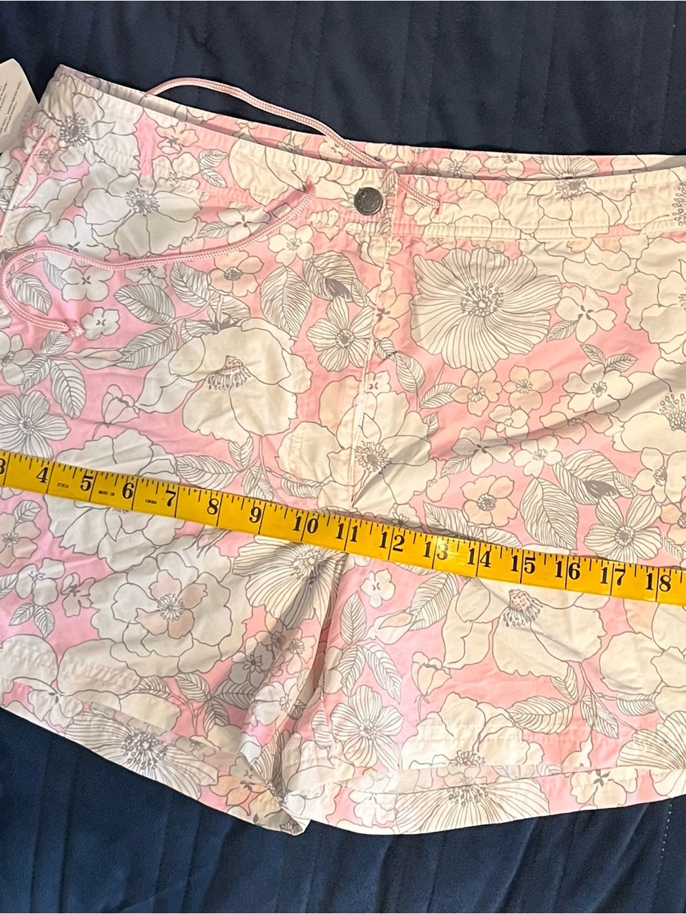 NWT Eddie Bauer Floral Drawstring Women’s Board/Swim Shorts - Pink & White 14 - Picture 7 of 8